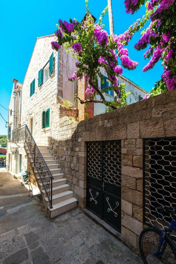 Sun And Stone Apartment Цавтат Екстер'єр фото
